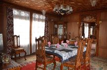 Group Kashmir Deluxe Tour & Tailored Ex Srinagar