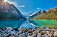 Moraine Lake Louise and Icefields Parkway Private Luxury Day Tour