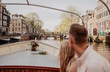 Private Romantic Canal Cruise Amsterdam with Bubbly and Snacks