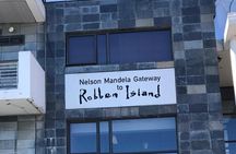 7-Hour Private Guided Tour in Table Mountain and Robben Island