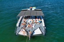 Private Yacht Charter ChicaFUN 4 All Inclusive