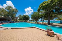 Cape Gloucester Getaway -2 Hour Helicopter & Resort Visit