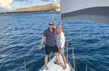 Waikiki private Day Tour and Sunset sail for couples 