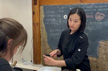 Kimchi class with Chef Hakyung near Gyeongbokgung place