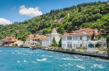 Private Yacht Istanbul Sightseeing or Special Occasion