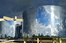 Private city tour in English and Spanish.