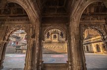 Mandu & Maheshwar Day Tour from Indore with Guide & Entrances