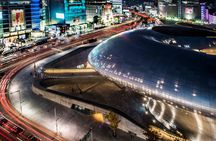 Walking Tour of Dongdaemun DDP, Cheonggyecheon, Gwangjang Market