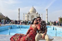 Sunrise Taj Mahal & Agra Fort Tour from Delhi by Car Fast Entry