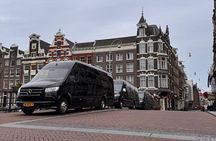 Private tour to Zaanse Schans and Volendam from Amsterdam
