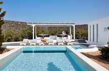 Akrotiri: Spa break for 3-4 friends, Pool access, wine & fruits