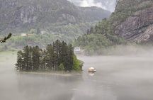 The Best Fjordcruise: Bergen fjord by Zodiac or Pontoon Boat