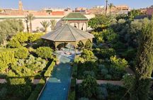 Marrakech : Madrasa Ben Youssef & Secret Garden and Medina Tour
