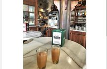 Quick Guided Tour of Historic Town with Tapa (walking distance)
