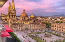 Guadalajara Must-See Attractions Walking Tour with a Guide 