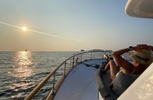 Private Boat Tour with Free Food and Drinks and Snorkeling