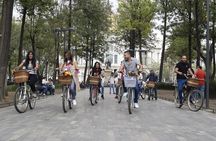 Bike adventure through the Historic Center of Mexico City