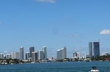 South Beach: Miami Boat Cruise and Skyline 
