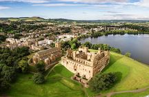 Edinburgh: The Outlander Privately Guided Tour in Luxury Minivan