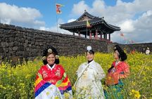 Hanbok Experience & Seasonal Half-Day Private Package Tour 
