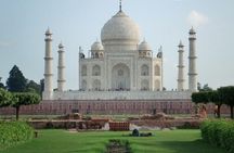 Taj Mahal Sunrise and Agra Fort Private Guided Tour