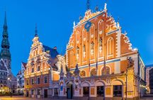 Riga Old Town, C Market & Art Nouveau Guided Walking Tour