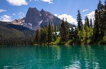 Explore Banff with Moraine Lake & Lake Louise | Private Tour