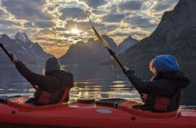Midnight Sun Kayak in Reinefjord (3 hours)