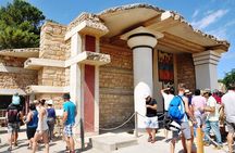 Private Historical Tour of Knossos Palace with Lunch and Wine