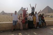 Full Day Guided Tour from Hurghada to Cairo with Pickup