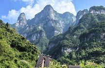 Tianmen Mountain,Furong Town(night view) day tour