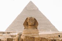 Layover Tour To Giza Pyramids and Sphinx