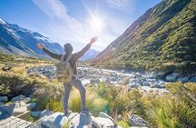 Lake Tekapo to Mt Cook One-Way Small Group Tour