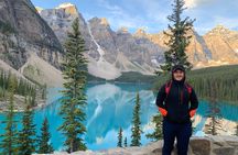 Moraine Lake Louise and Icefields Parkway Private Luxury Day Tour