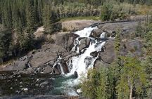 5 Hours Small Group Hike at Cameron Falls 