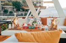 45-Minute Dream Boats Floating Cafe in Dubai