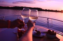 Torrevieja: Sunset onboard Exclusive Boat + Cava