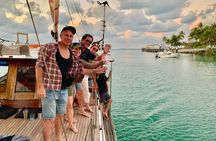 Shaolin Seafood Lunch Sail in Port Douglas