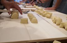Orecchiette Cooking Class and Wine Pairing in Lecce