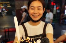 Bangkok Street Food Tour with Hotel Pick-up & Dinner