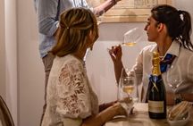 Exclusive Wine Tasting in the Historic Center of Siena