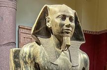 Private Day Trip from Hurghada to Cairo and Pyramids