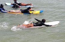 Learn to Surf with Expert Instructors – SurfandStays.com