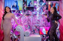 Skip the Line in Madame Tussauds Dubai with Private Photographer