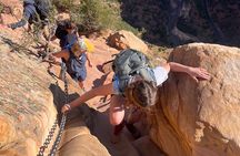  Zion National Park- Angels Landing Guided Hike Permit Included