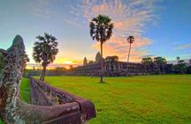 Angkor Sunrise Bike Tour - Breakfast & Lunch included