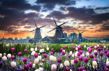 Customized Private Tour in Tesla to Zaandam, Windmills & Volendam
