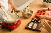 Paris 1e: Botanical Handmade Soap Workshop (Melt and pour soap)