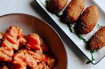 Valencia Local Tapas and Wine Experience