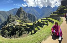 Full Day Private Guided Tour in Machu Picchu